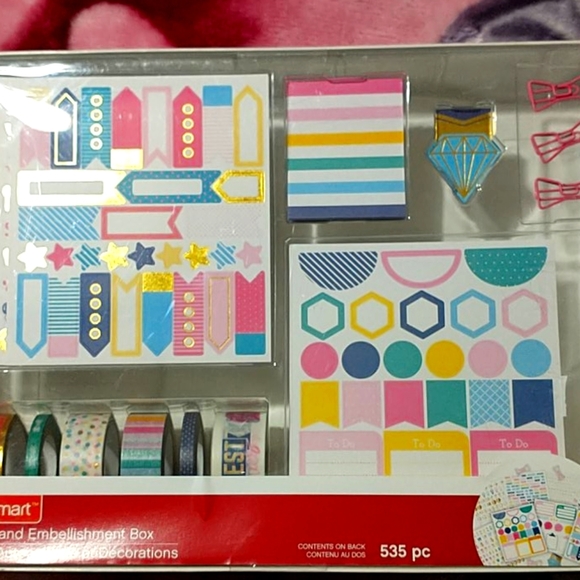 Craftsman sticker and embellishment box - Picture 1 of 5